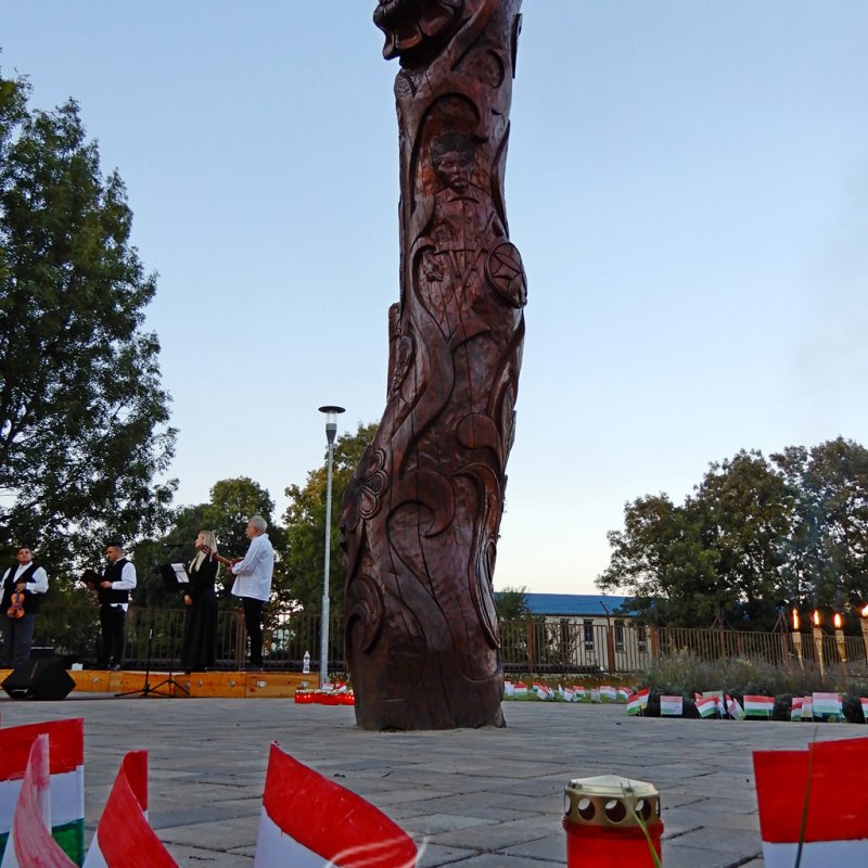 Gyertyagyújtás az aradi vértanúk emlékére 21